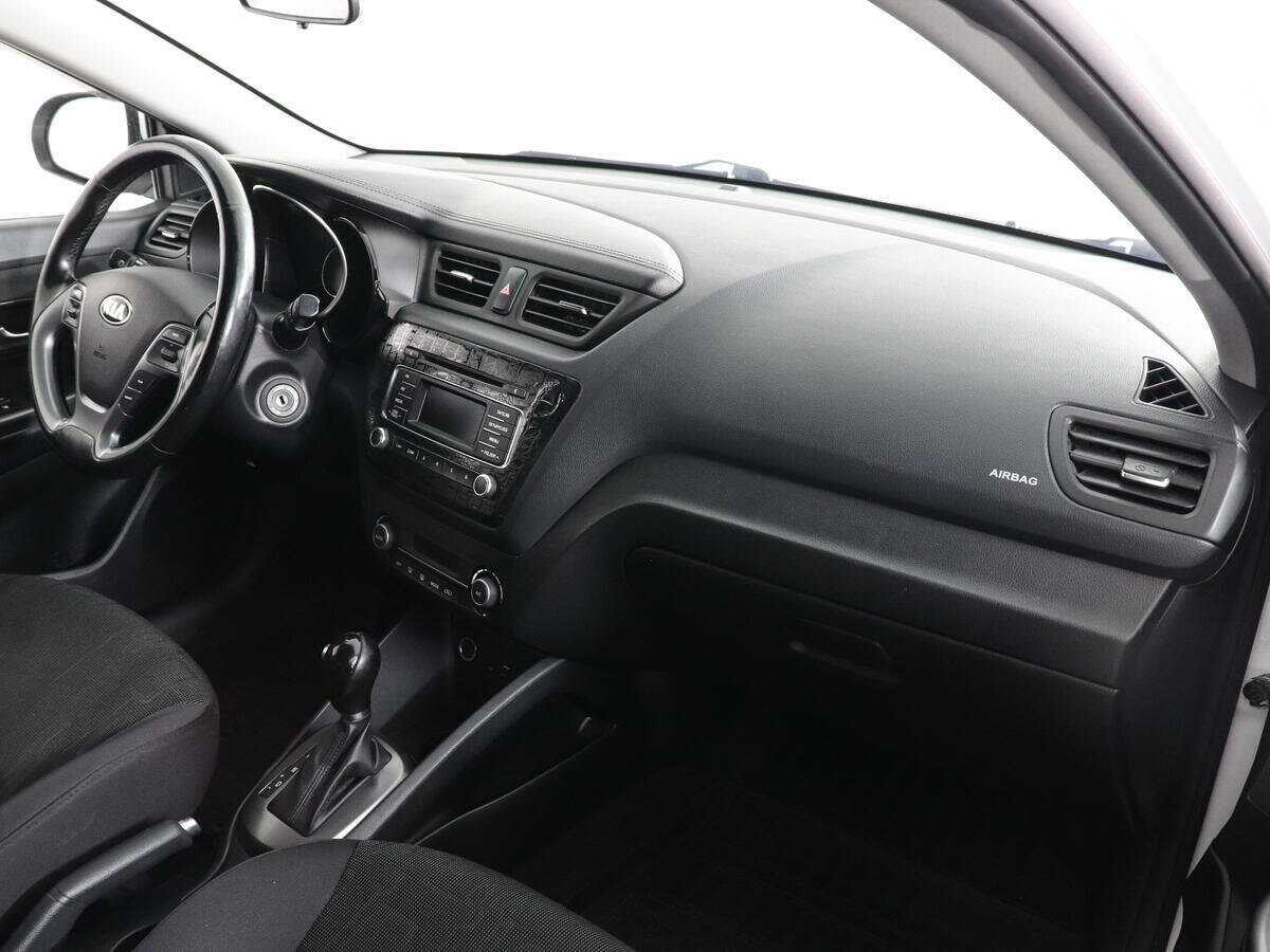 Купить Kia Rio с пробегом. Фото: #9