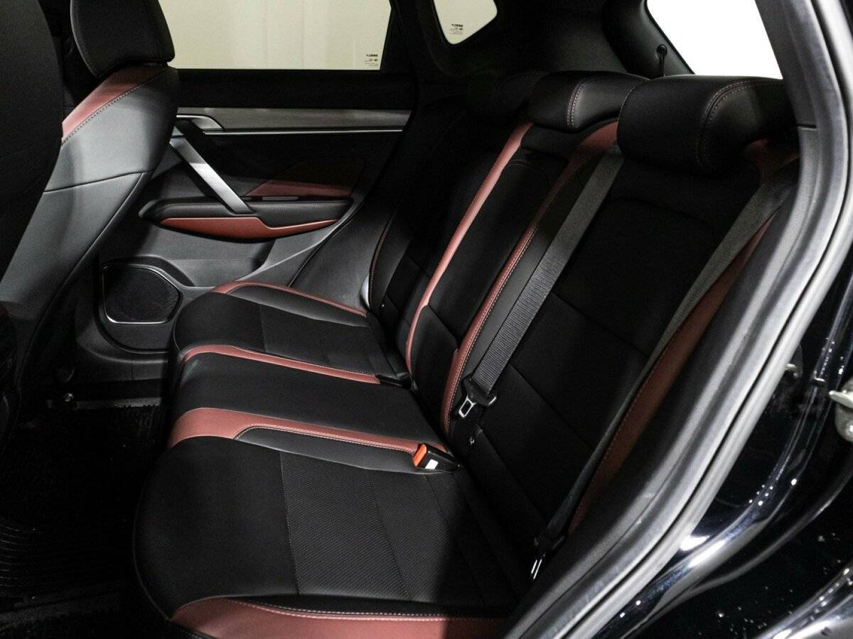 Купить Geely Coolray с пробегом. Фото: #9