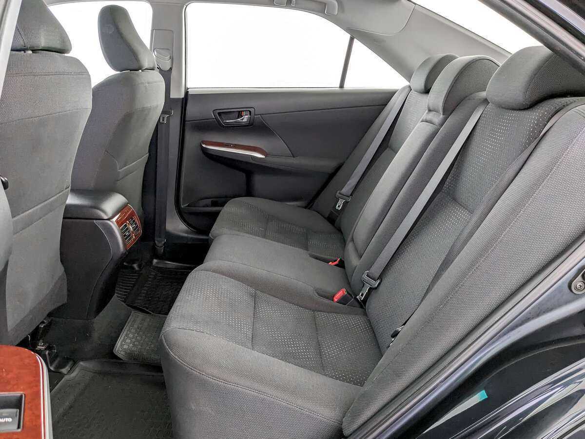 Купить Toyota Camry с пробегом. Фото: #9