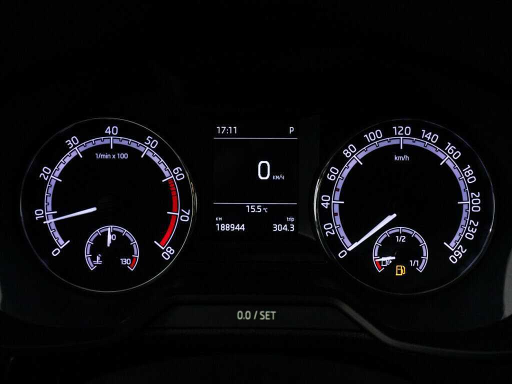 Купить Skoda Octavia с пробегом. Фото: #11