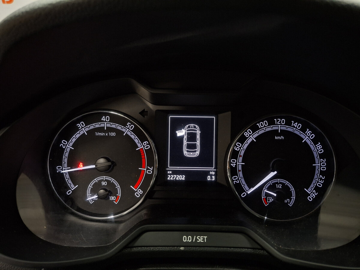 Купить Skoda Octavia с пробегом. Фото: #12