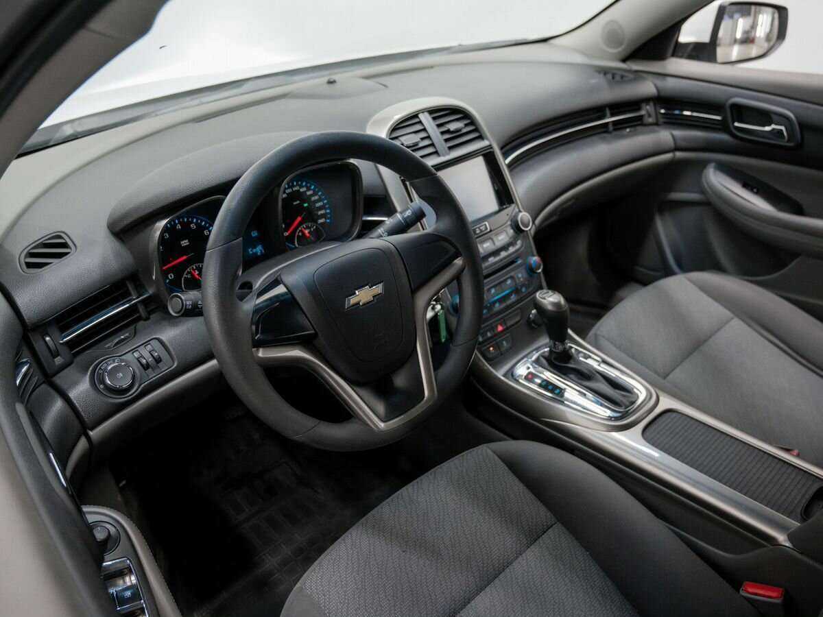Купить Chevrolet Malibu с пробегом. Фото: #12