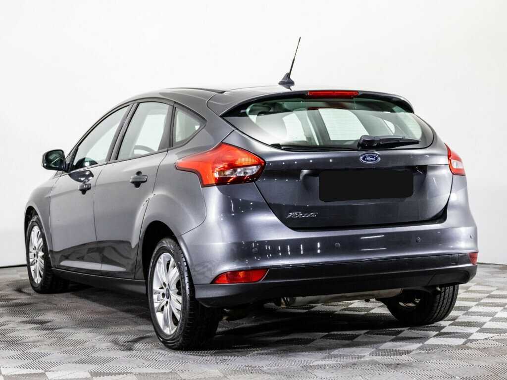 Купить Ford Focus с пробегом. Фото: #5