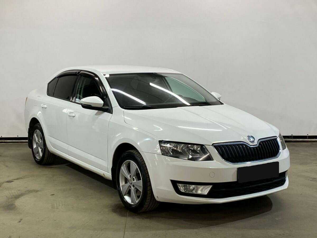 Купить Skoda Octavia с пробегом. Фото: #2
