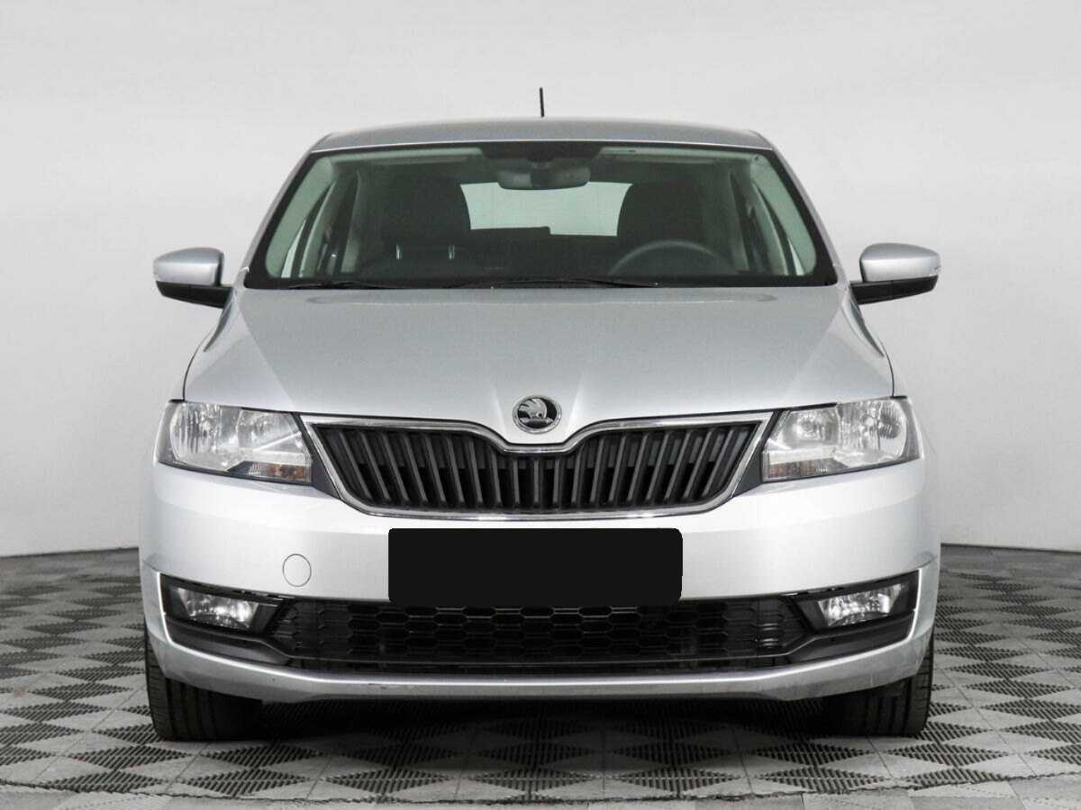 Купить Skoda Rapid с пробегом. Фото: #1