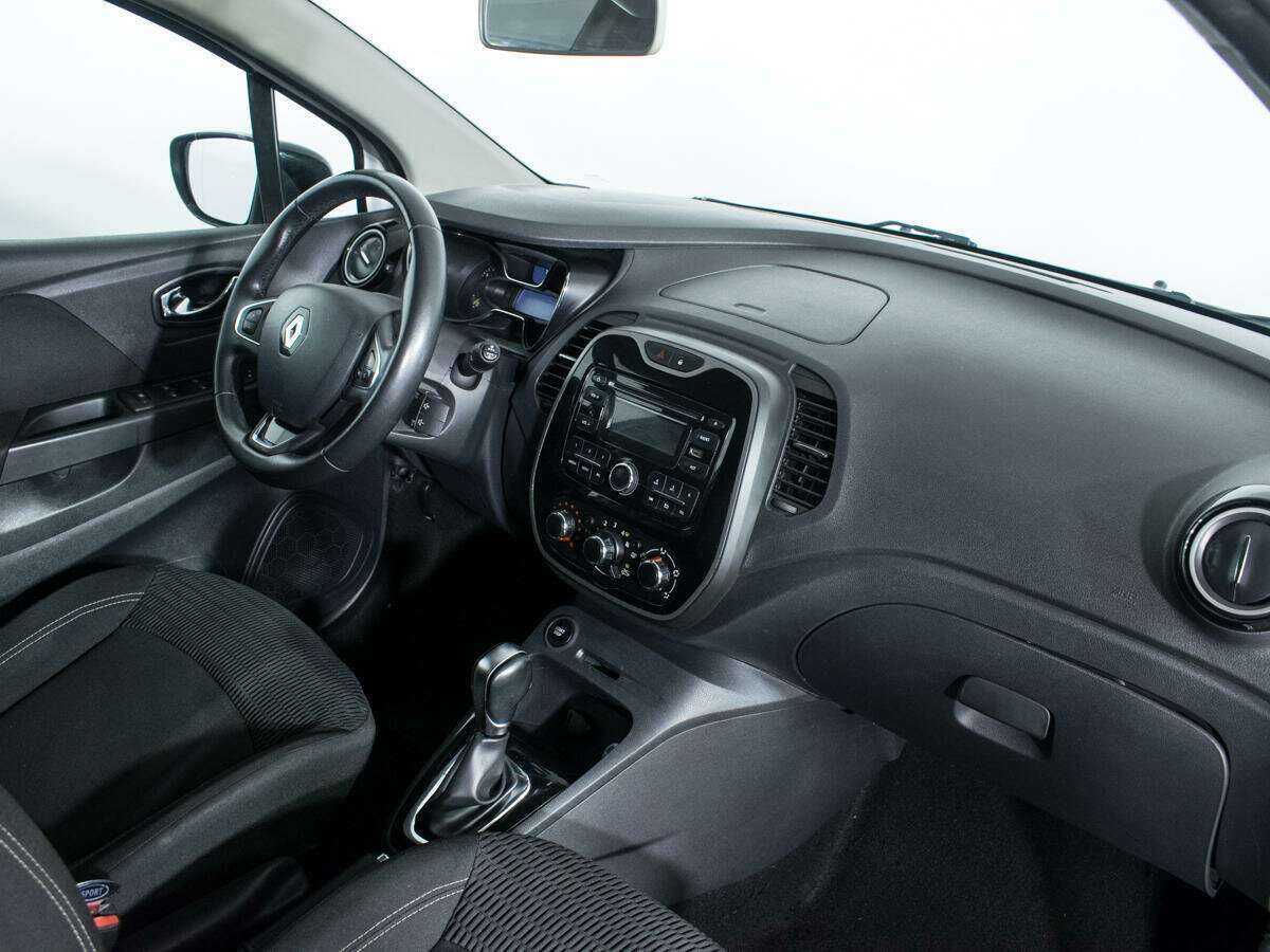 Купить Renault Kaptur с пробегом. Фото: #8