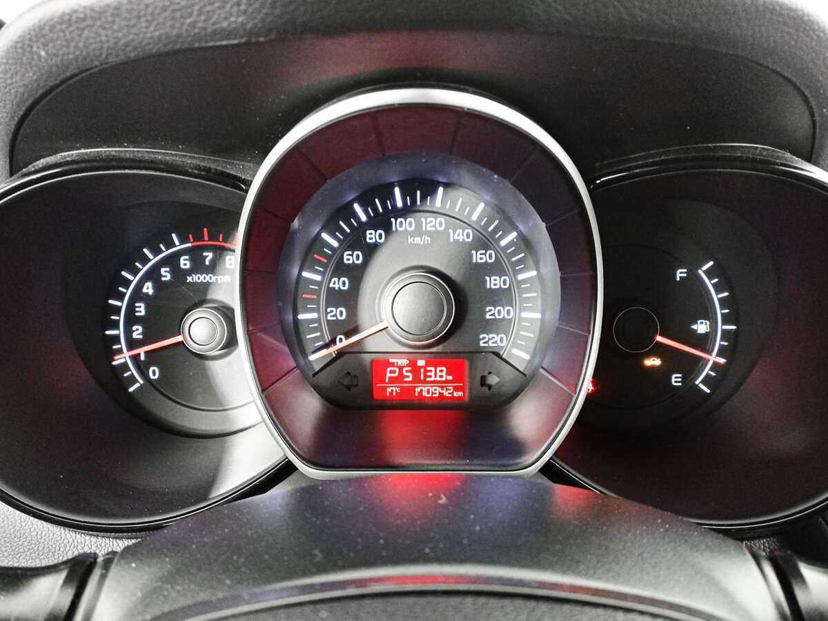 Купить Kia Rio с пробегом. Фото: #10