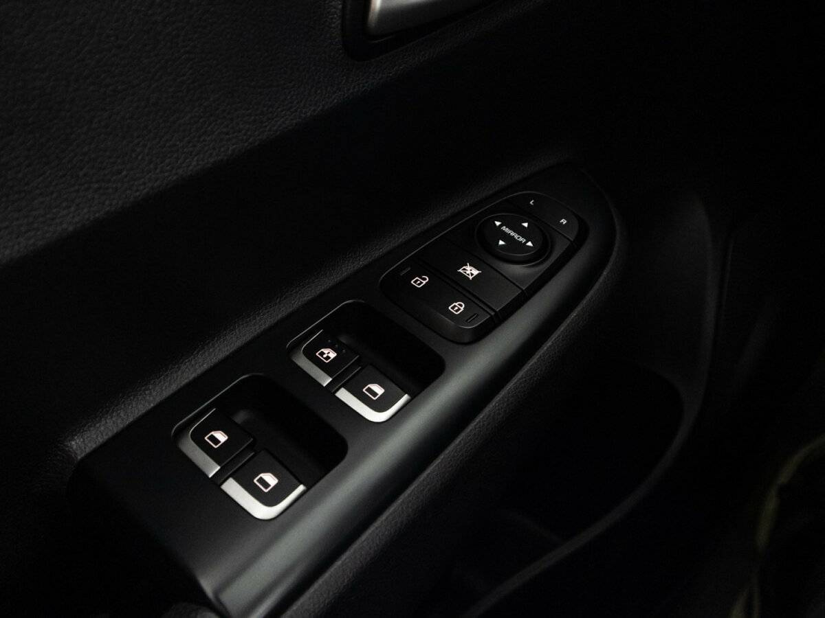 Купить Kia Rio с пробегом. Фото: #22