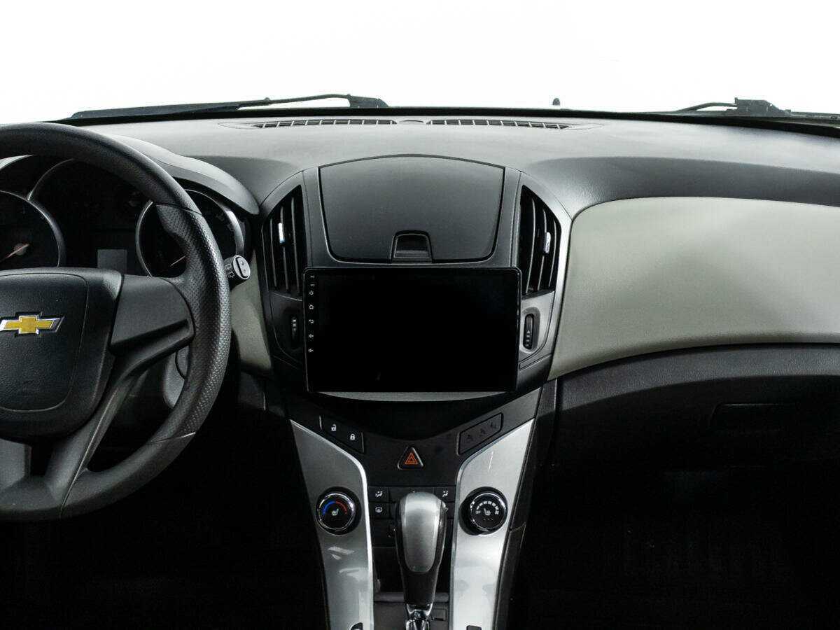 Купить Chevrolet Cruze с пробегом. Фото: #13