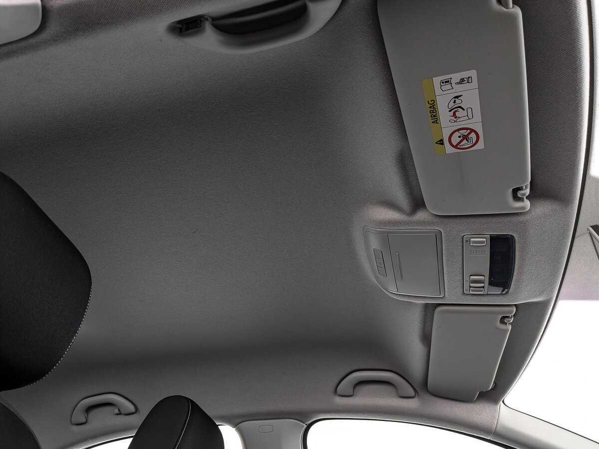 Купить Skoda Rapid с пробегом. Фото: #18