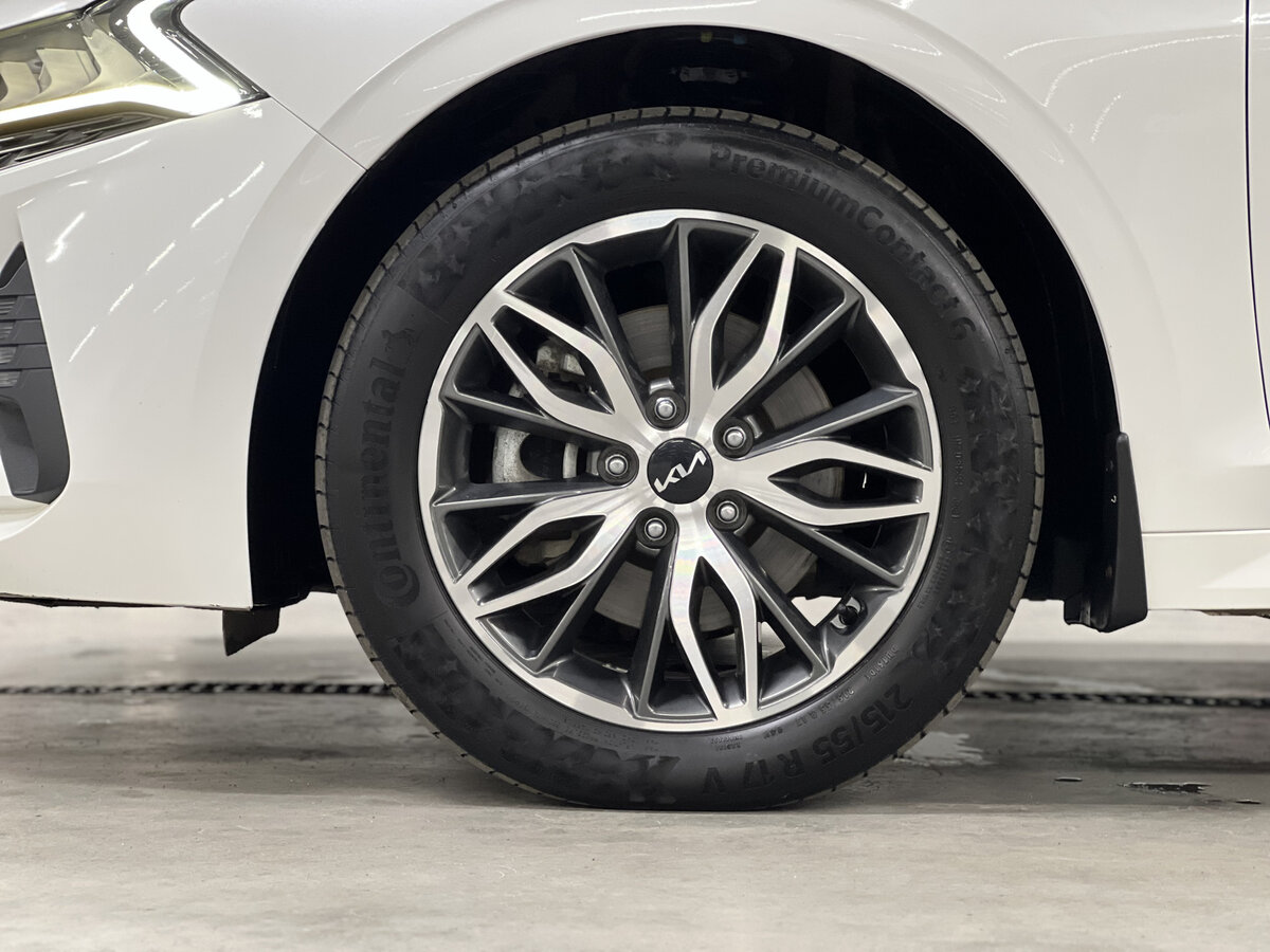 Купить Kia K5 с пробегом. Фото: #17