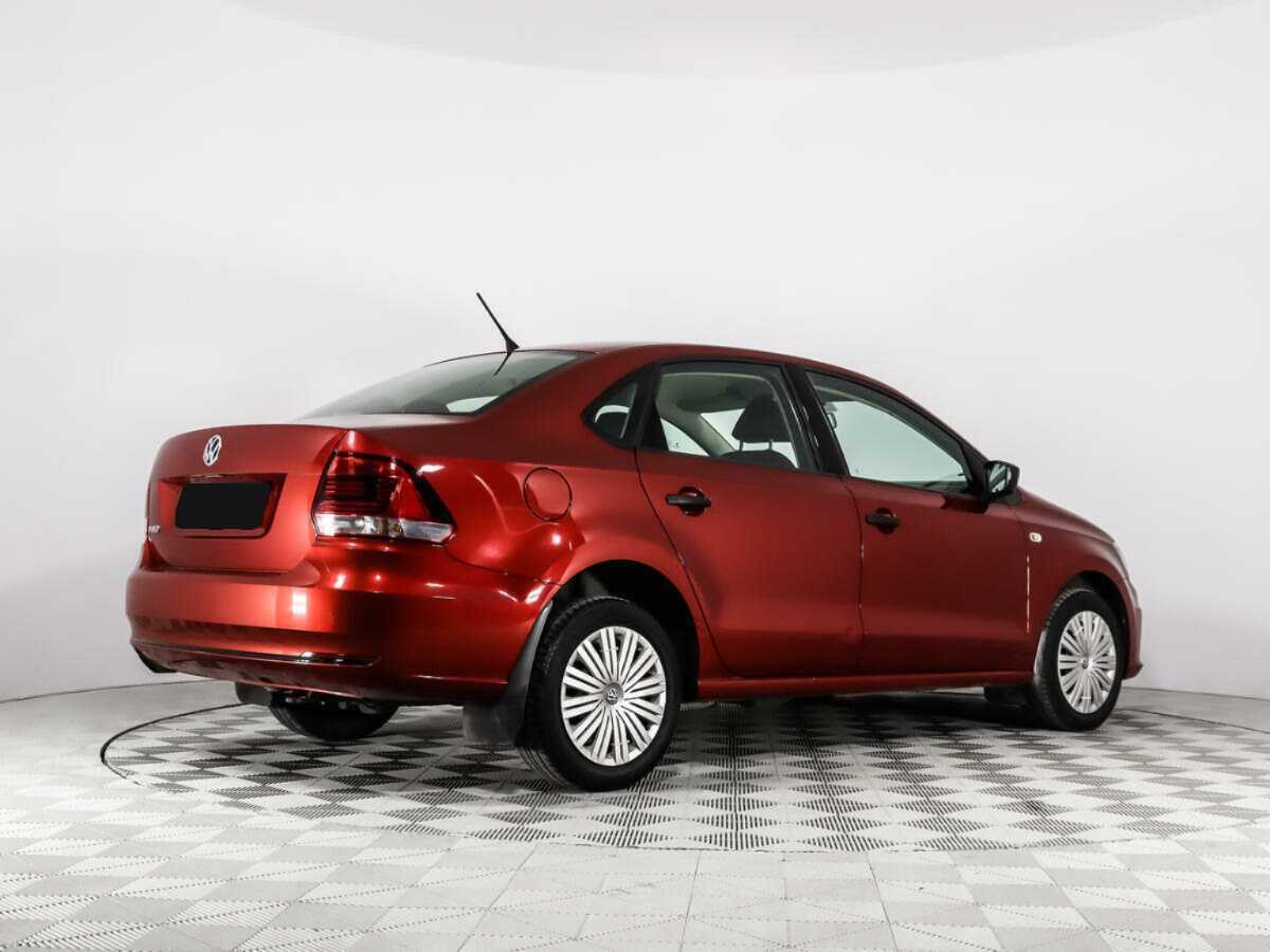 Купить Volkswagen Polo с пробегом. Фото: #4