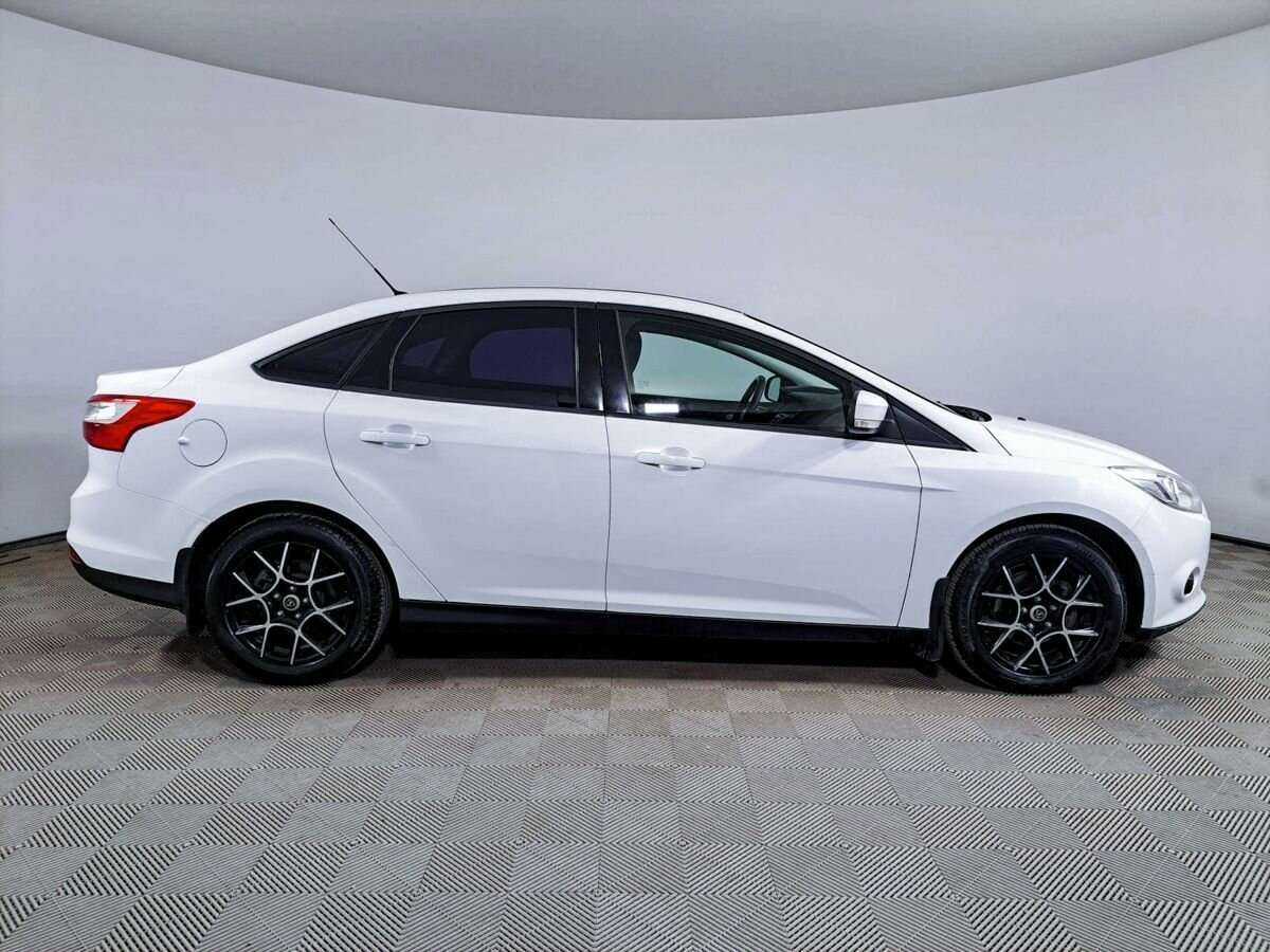 Купить Ford Focus с пробегом. Фото: #3