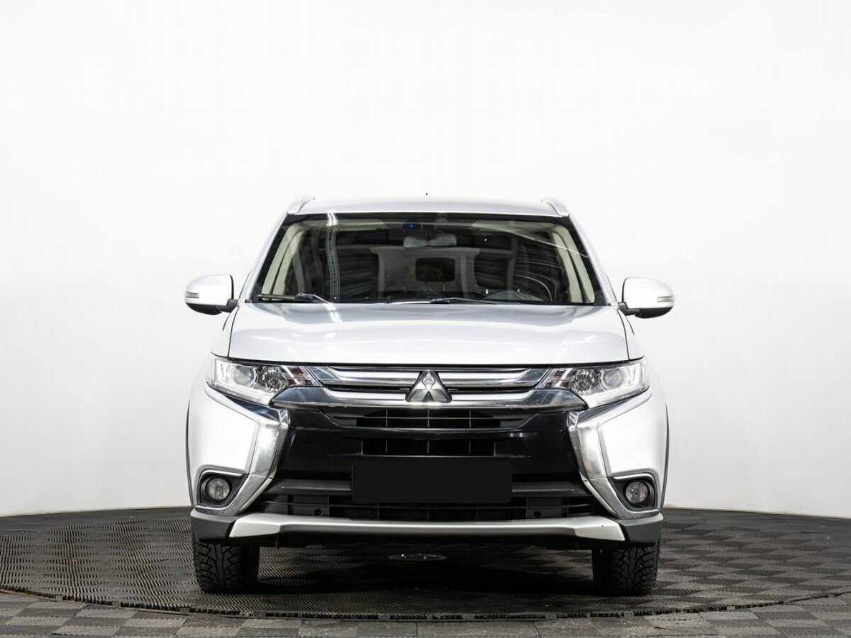 Купить Mitsubishi Outlander с пробегом. Фото: #1