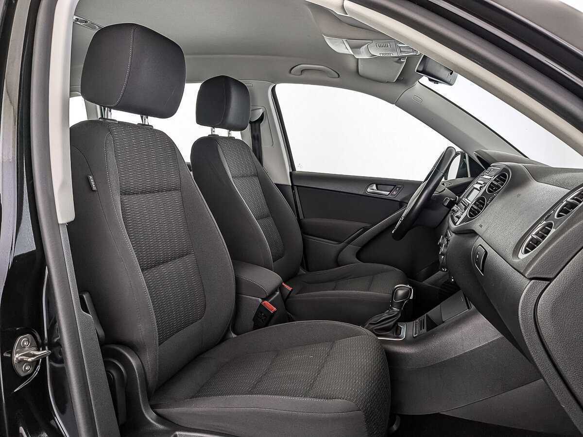 Купить Volkswagen Tiguan с пробегом. Фото: #22