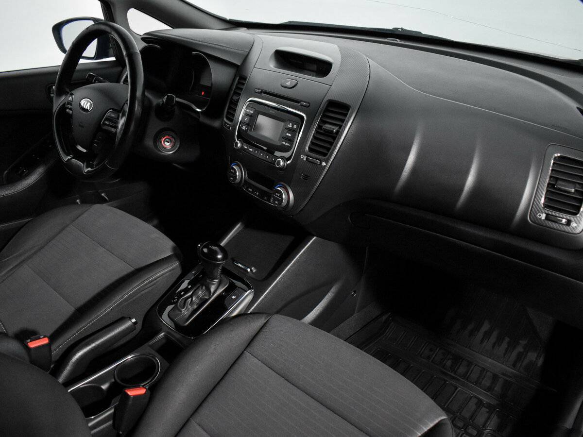 Купить Kia Cerato с пробегом. Фото: #10