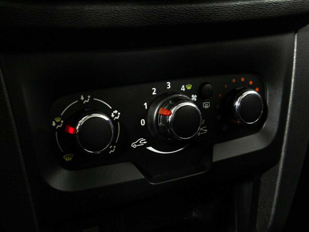 Купить Lada (ВАЗ) XRAY с пробегом. Фото: #14