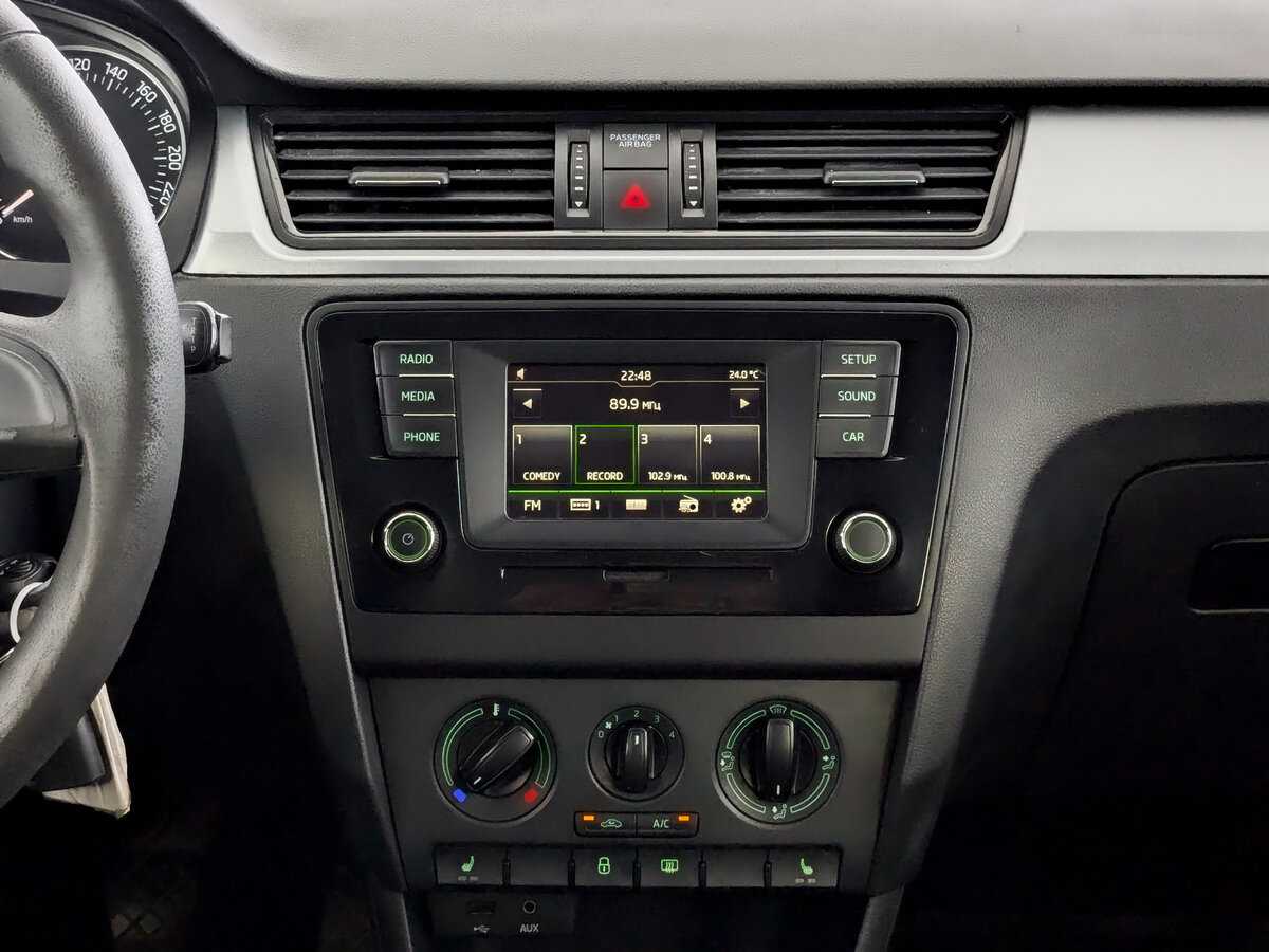 Купить Skoda Rapid с пробегом. Фото: #14