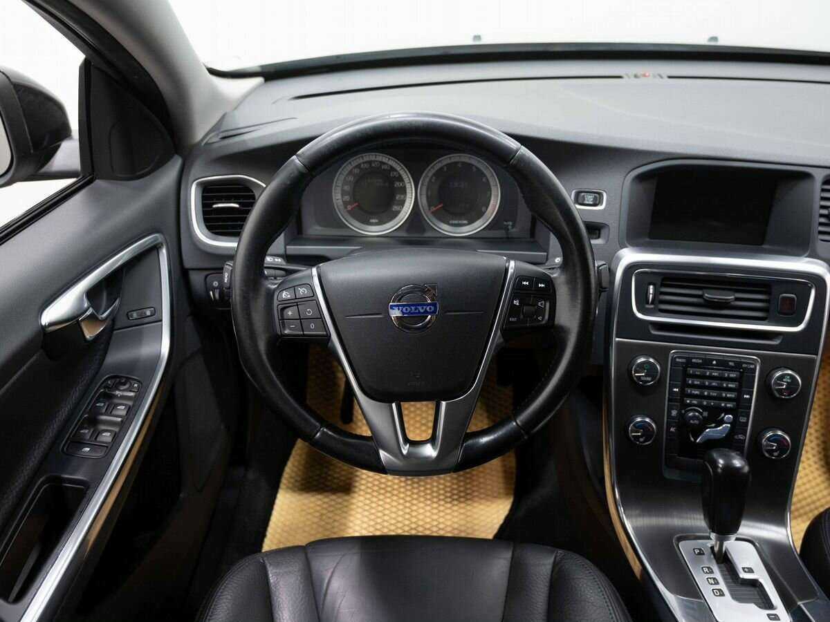 Купить Volvo S60 с пробегом. Фото: #13