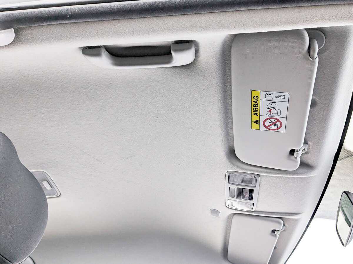 Купить Kia Rio с пробегом. Фото: #17