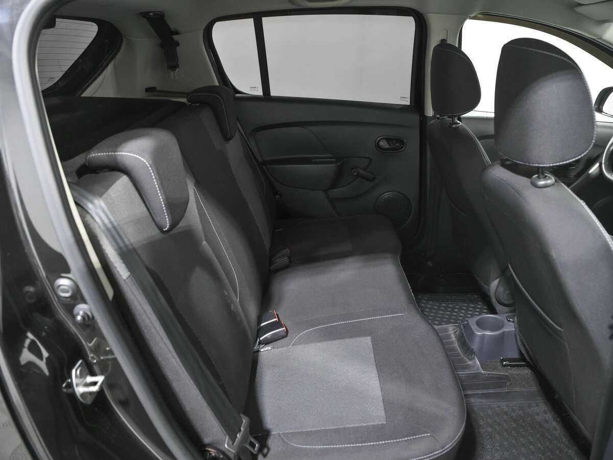 Купить Renault Sandero с пробегом. Фото: #12