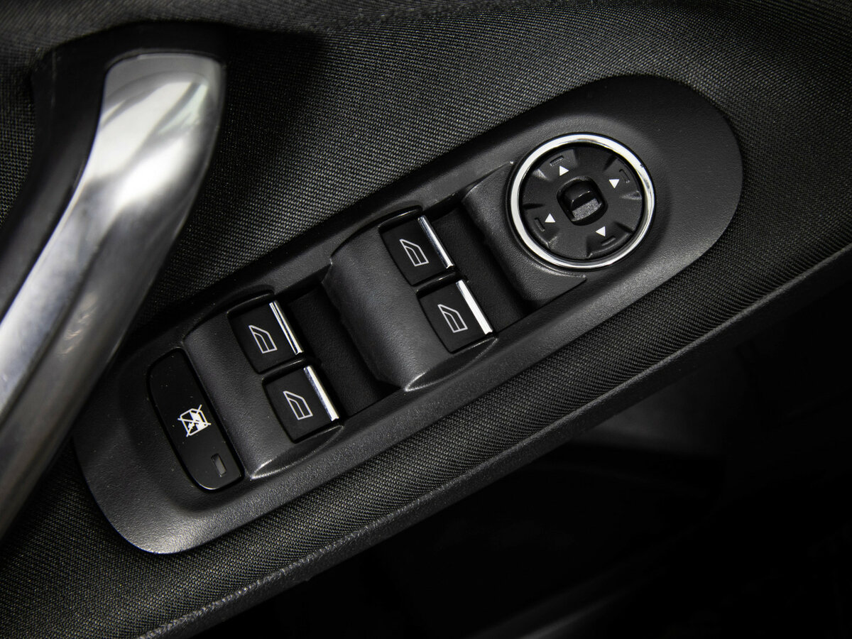 Купить Ford Mondeo с пробегом. Фото: #11