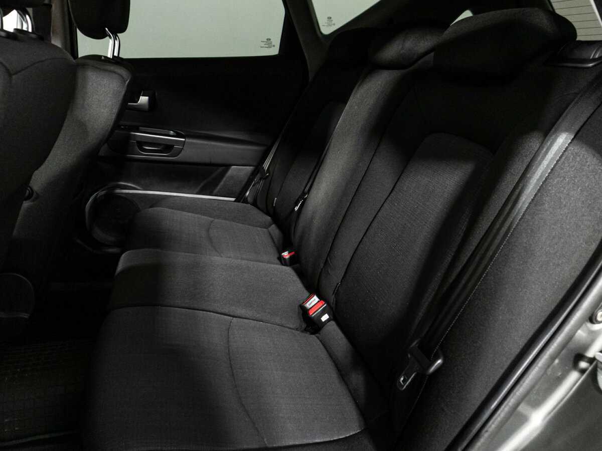 Купить Kia Ceed с пробегом. Фото: #9