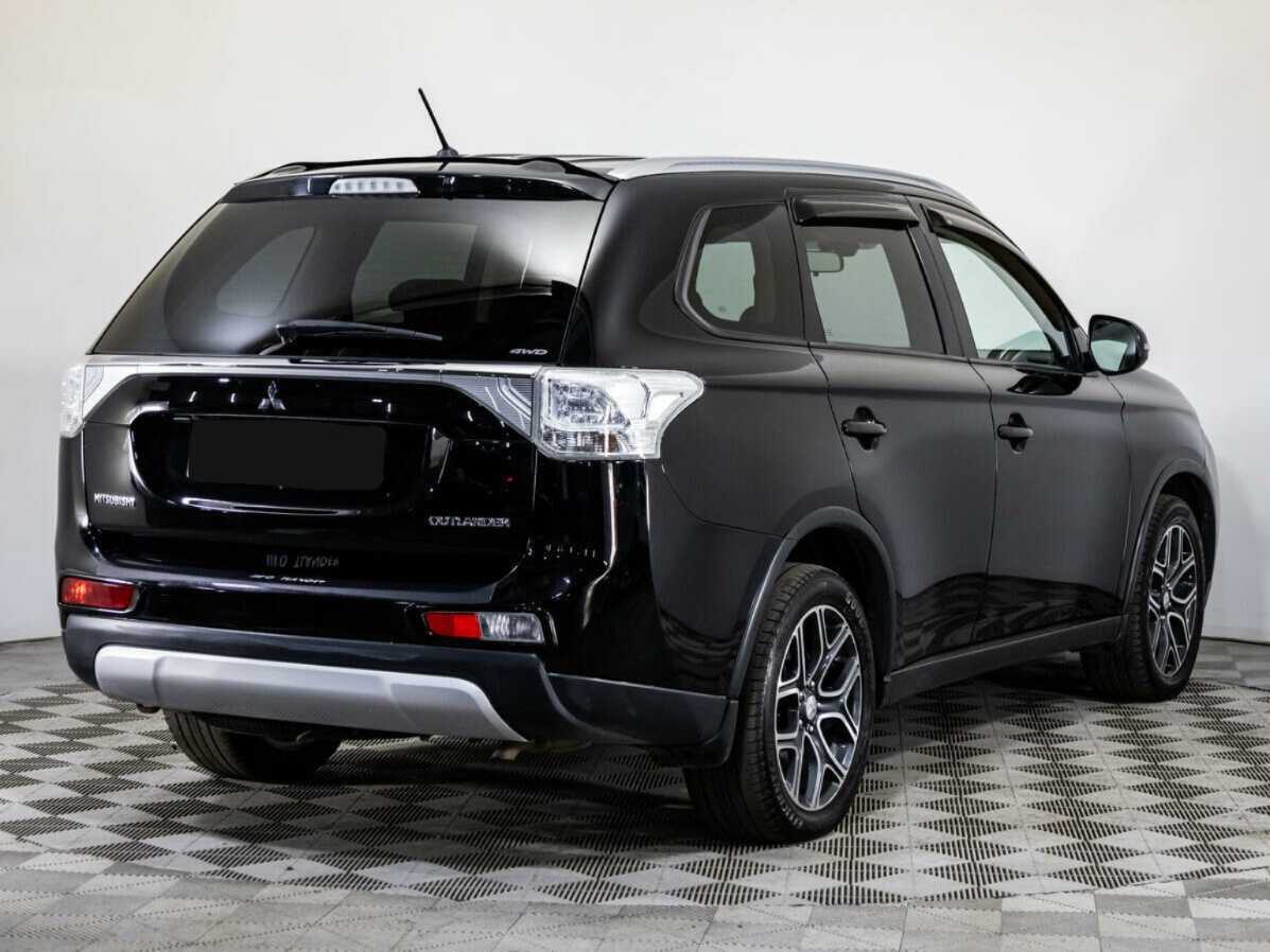 Купить Mitsubishi Outlander с пробегом. Фото: #4