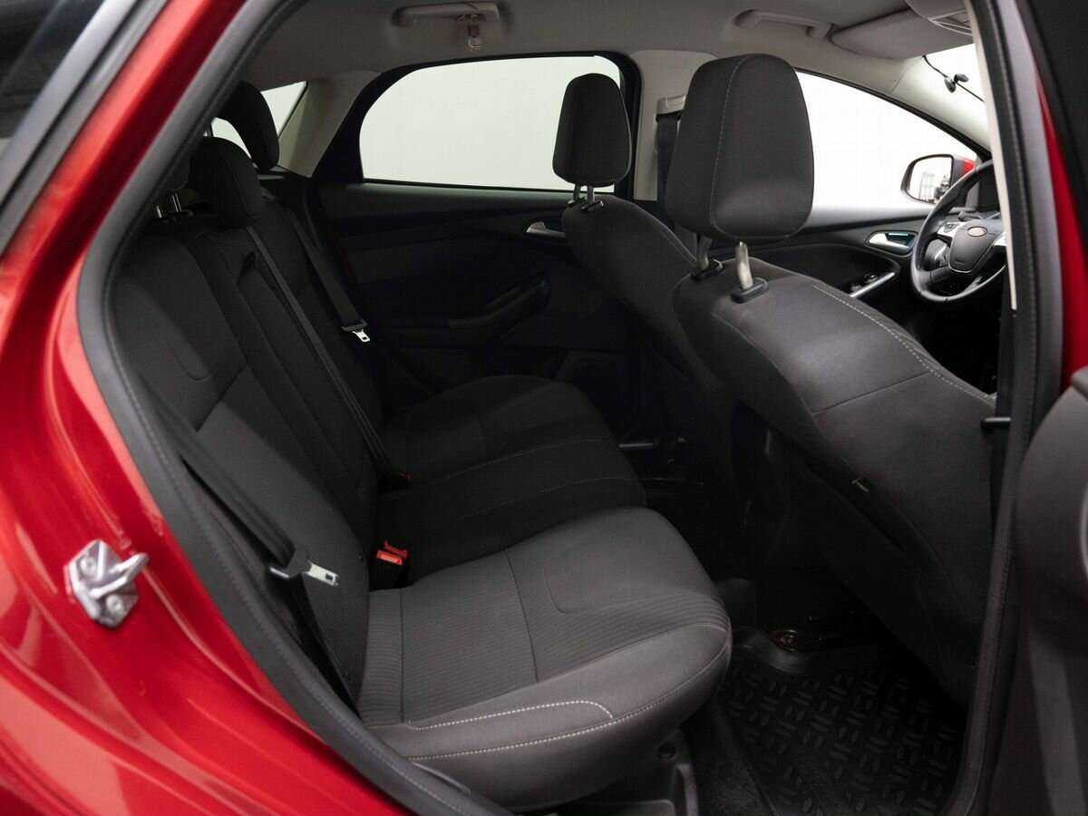 Купить Ford Focus с пробегом. Фото: #9