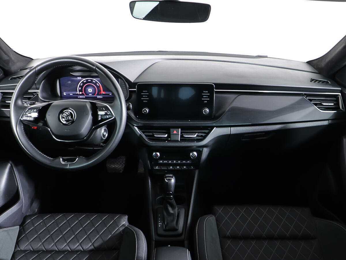 Купить Skoda Rapid с пробегом. Фото: #8