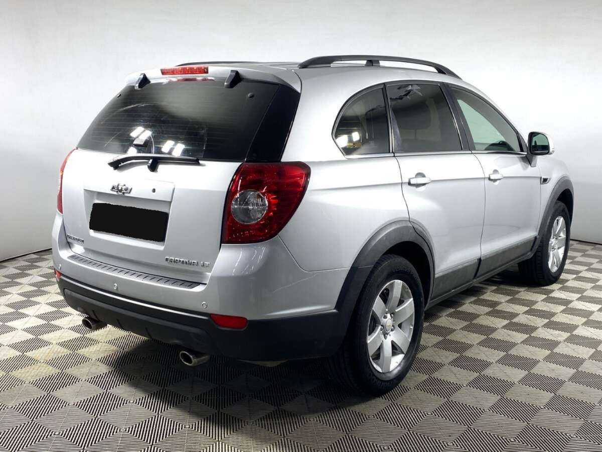 Купить Chevrolet Captiva с пробегом. Фото: #3
