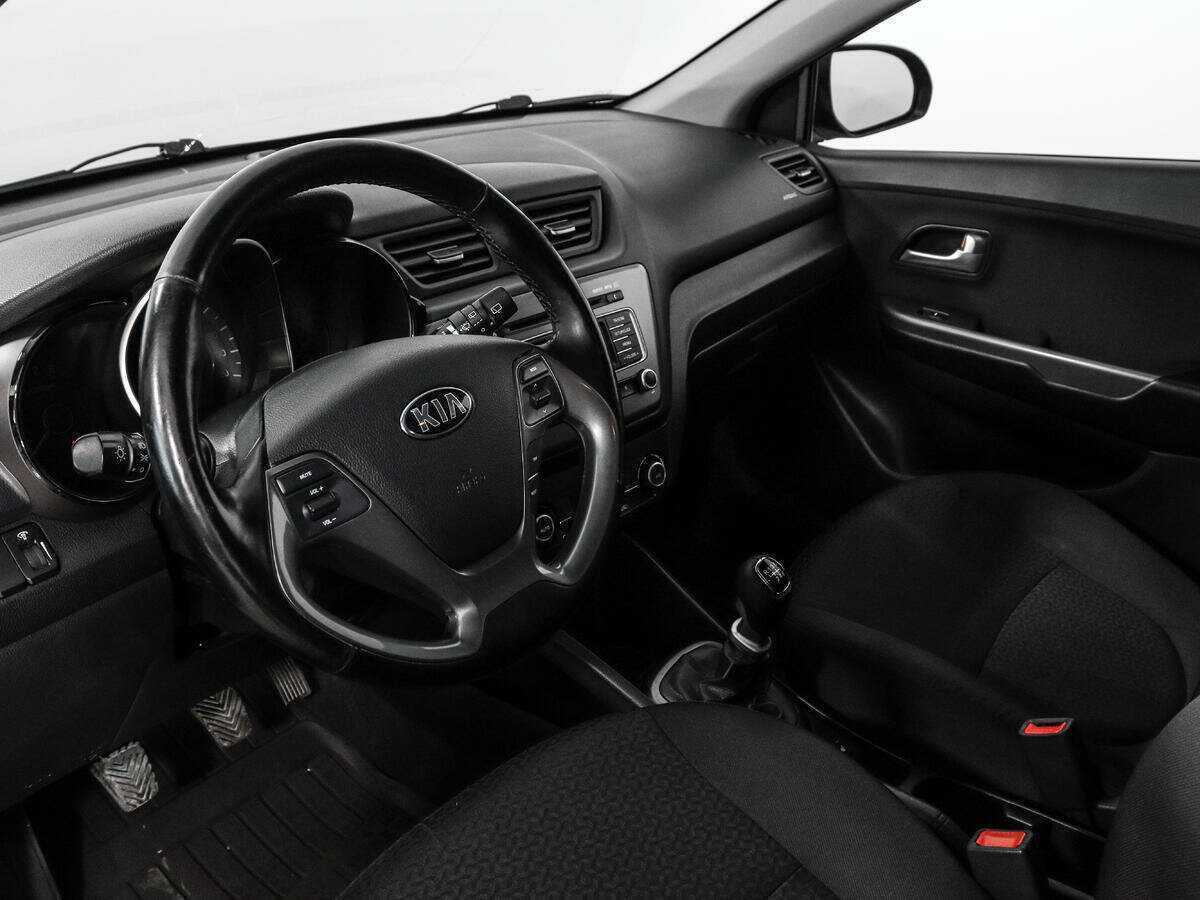 Купить Kia Rio с пробегом. Фото: #8