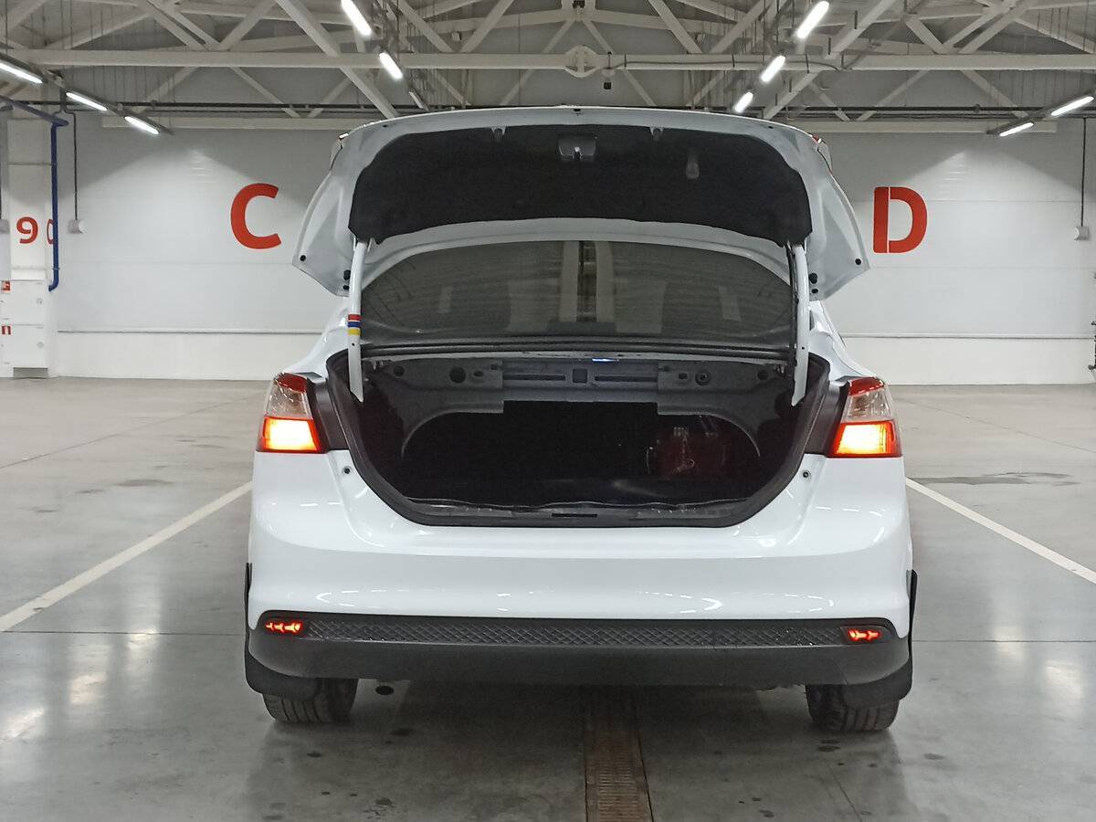 Купить Ford Focus с пробегом. Фото: #9