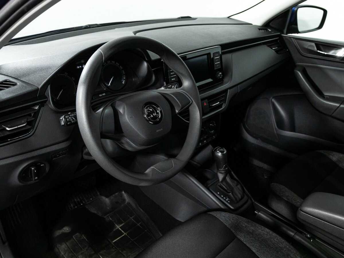 Купить Skoda Rapid с пробегом. Фото: #10