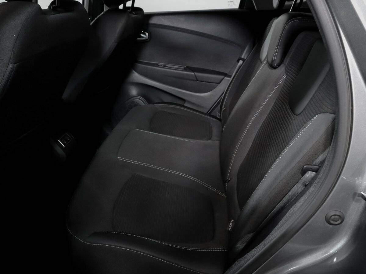 Купить Renault Kaptur с пробегом. Фото: #7
