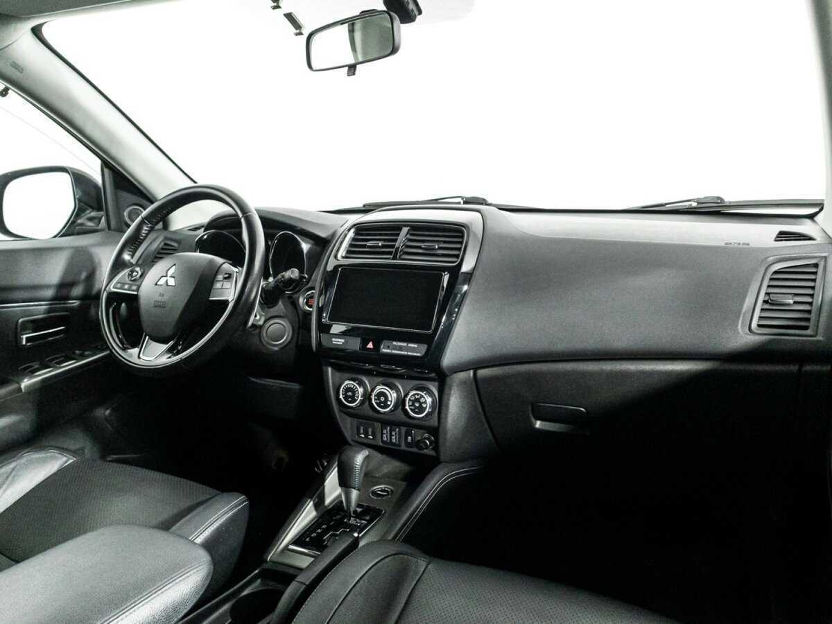 Купить Mitsubishi ASX с пробегом. Фото: #8