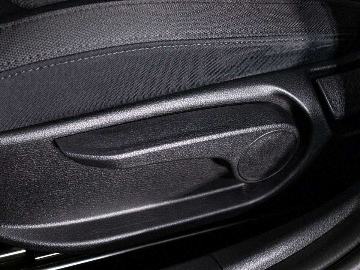 Купить Kia K5 с пробегом. Фото: #21