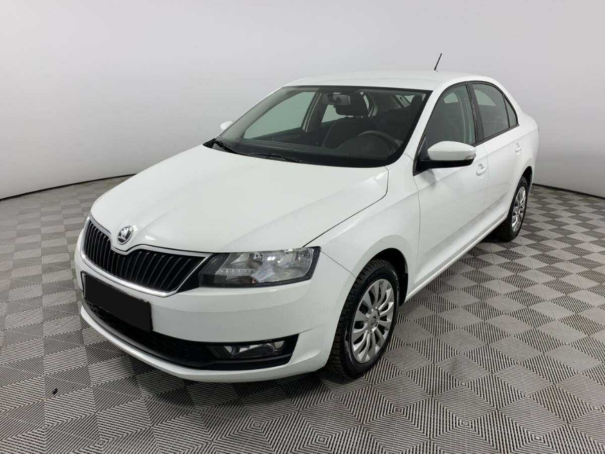 Купить Skoda Rapid с пробегом. Фото: #0