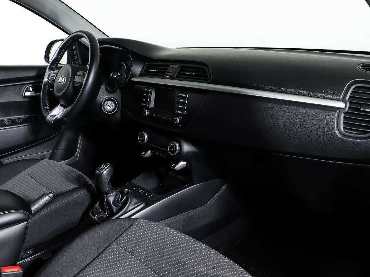 Купить Kia Rio с пробегом. Фото: #8