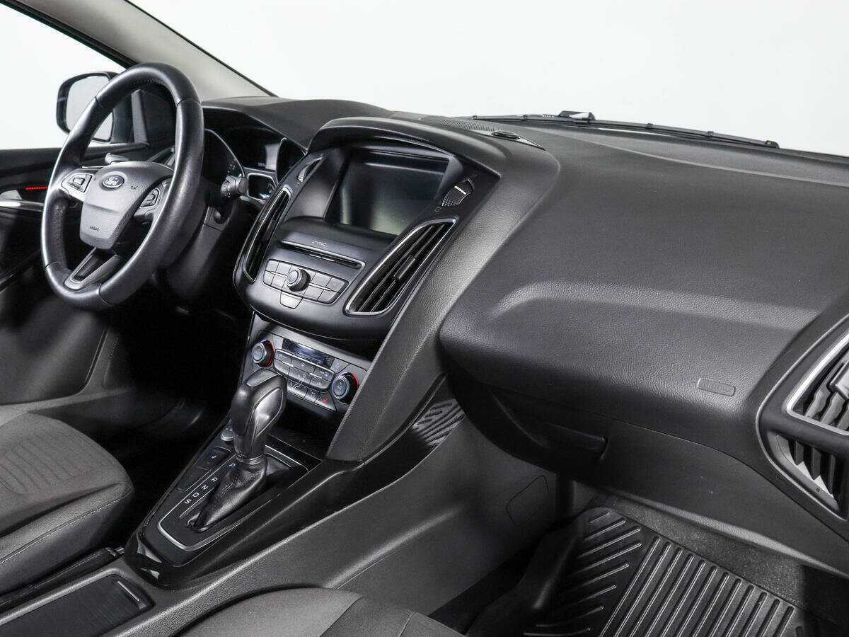 Купить Ford Focus с пробегом. Фото: #8