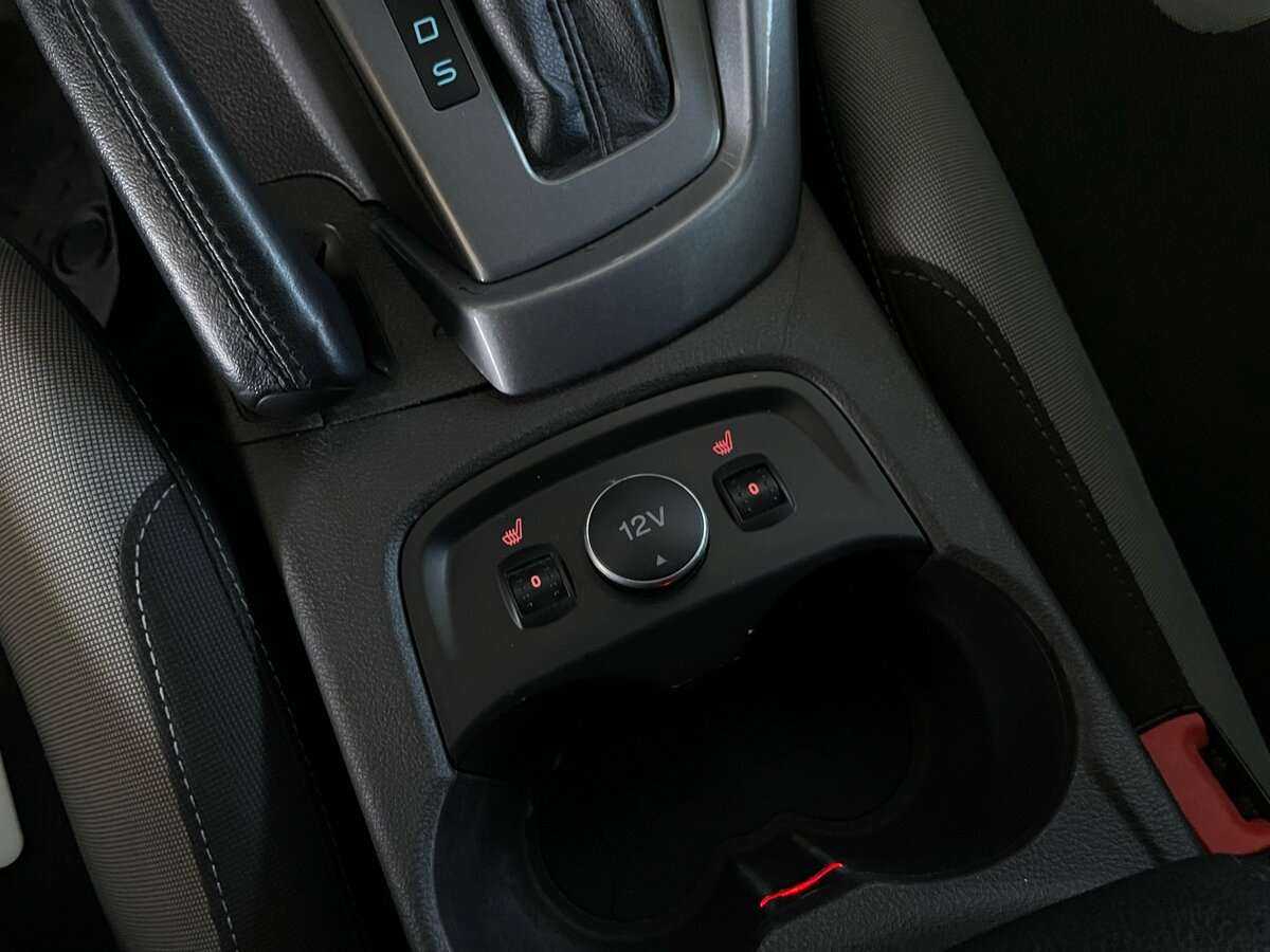 Купить Ford Focus с пробегом. Фото: #12