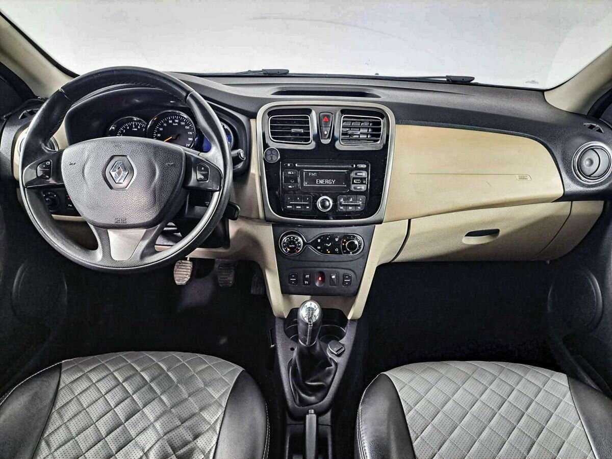 Купить Renault Logan с пробегом. Фото: #11