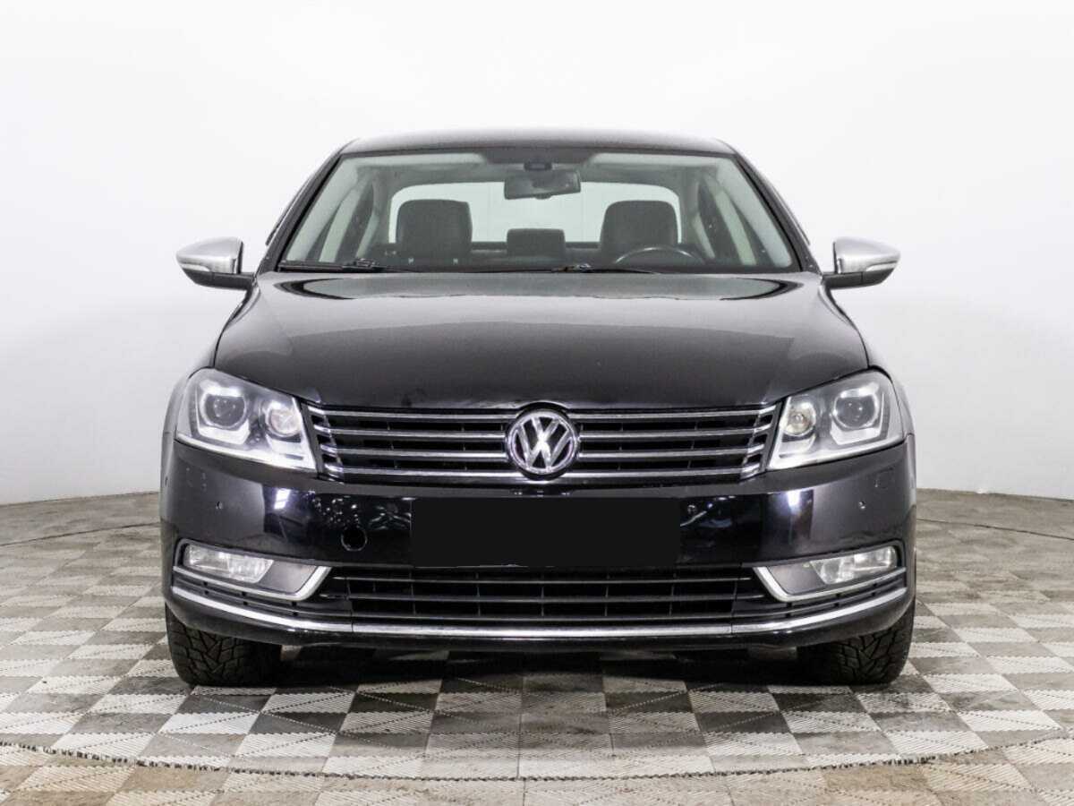 Купить Volkswagen Passat с пробегом. Фото: #1