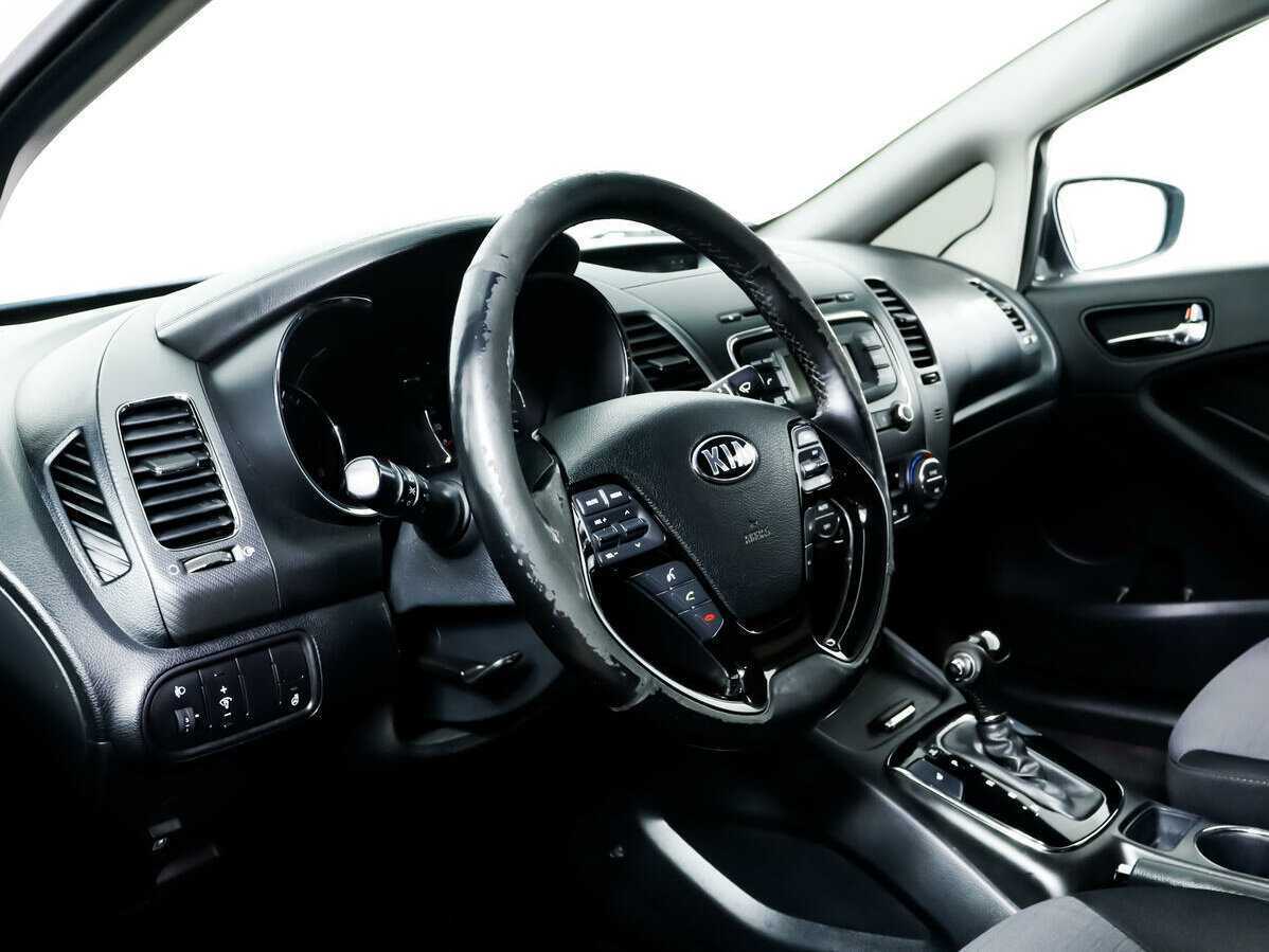 Купить Kia Cerato с пробегом. Фото: #12