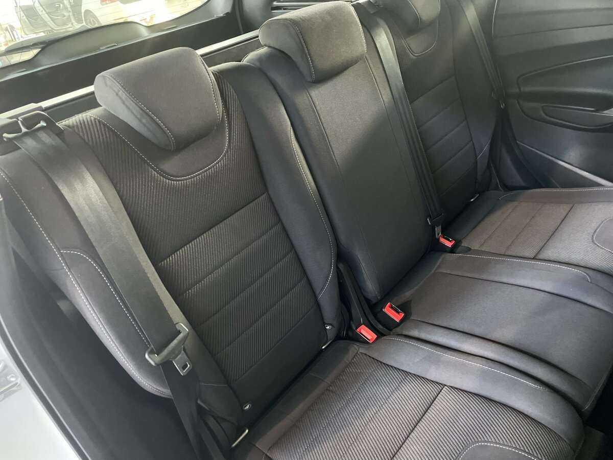 Купить Ford Kuga с пробегом. Фото: #18