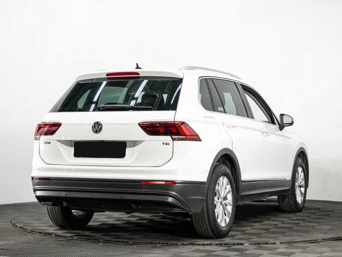 Купить Volkswagen Tiguan с пробегом. Фото: #3
