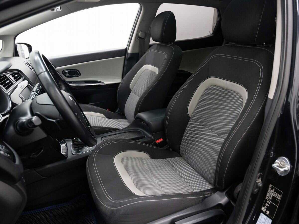 Купить Kia Ceed с пробегом. Фото: #8
