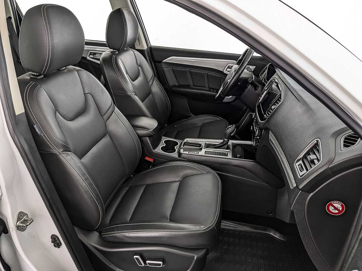Купить Geely Emgrand X7 с пробегом. Фото: #20