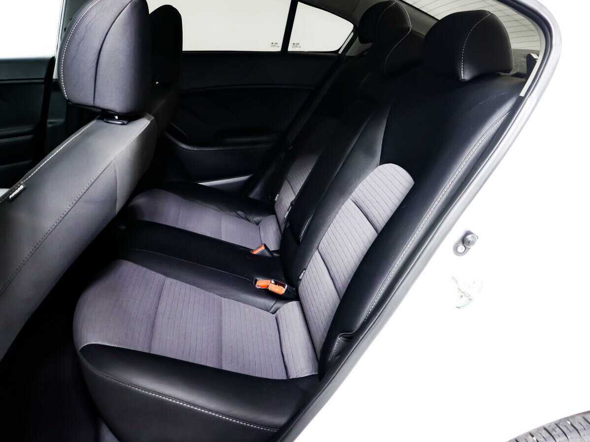 Купить Kia Cerato с пробегом. Фото: #11