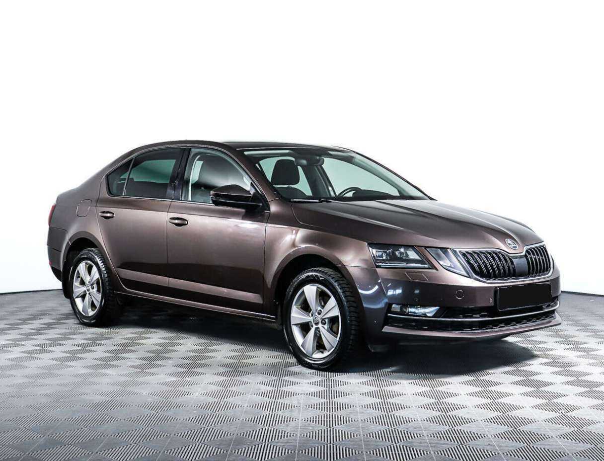 Купить Skoda Octavia с пробегом. Фото: #2